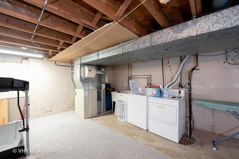 3401 Plum Grove Dr, Rolling Meadows, IL 60008 photo 12