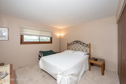3401 Plum Grove Dr, Rolling Meadows, IL 60008 photo 8