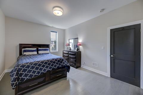 1134 E 44th St, Chicago, IL 60653 photo 22