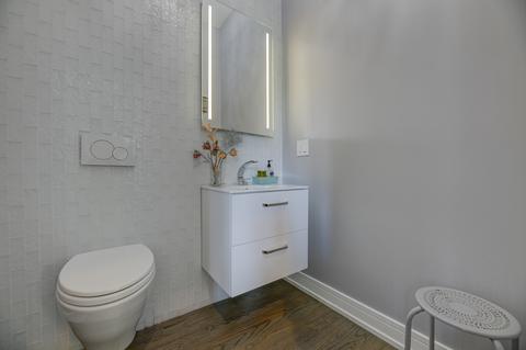 1134 E 44th St, Chicago, IL 60653 photo 8