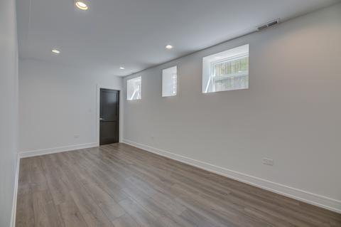 1134 E 44th St, Chicago, IL 60653 photo 29