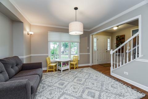816 Evergreen St, Wheaton, IL 60187 photo 5