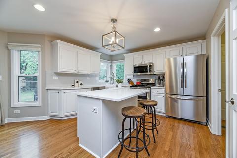 816 Evergreen St, Wheaton, IL 60187 photo 10