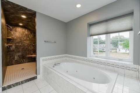 816 Evergreen St, Wheaton, IL 60187 photo 17