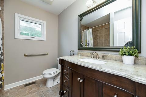 816 Evergreen St, Wheaton, IL 60187 photo 22