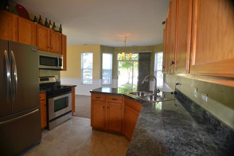 24370 Leski Ln, Plainfield, IL 60585 photo 12