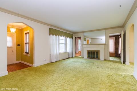 1195 S Elm Ave, Kankakee, IL 60901 photo 2
