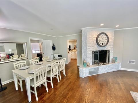 633 Beaver Rd, Glenview, IL 60025 photo 10