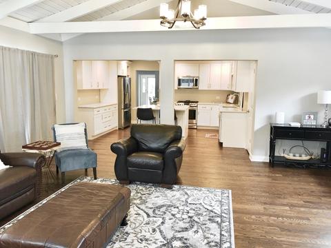 633 Beaver Rd, Glenview, IL 60025 photo 11