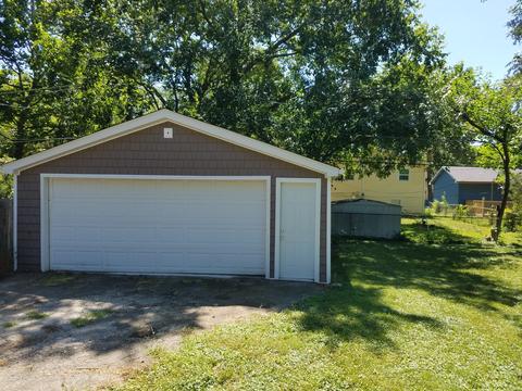 1952 Spruce St, Kankakee, IL 60901 photo 4