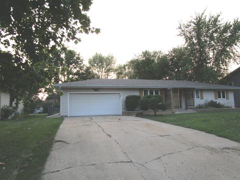 802 Obrien St, Harvard, IL 60033 photo 2