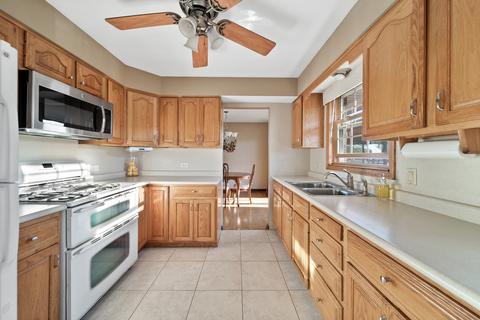 7836 W 80th St, Bridgeview, IL 60455 photo 10