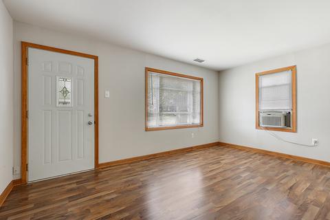 3041 Union Ave, Steger, IL 60475 photo 2