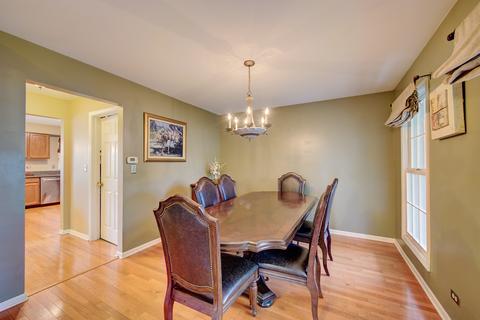 1413 Fox Chase Ct, Bartlett, IL 60103 photo 5