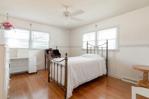 404 Pinehurst Dr, Des Plaines, IL 60016 photo 8