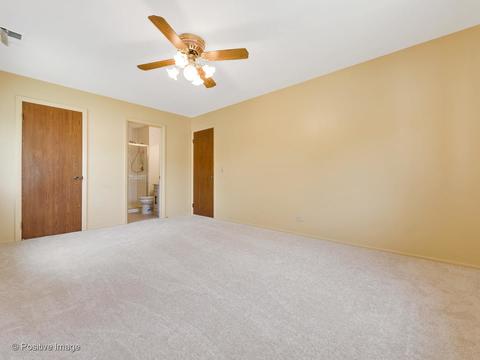1166 Buckingham Ct #D2, Wheeling, IL 60090 photo 13