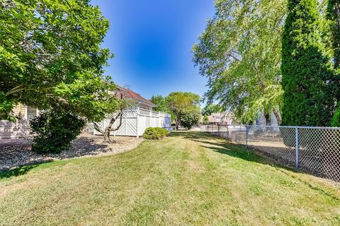 1594 Groton Ln, Wheaton, IL 60189 photo 26