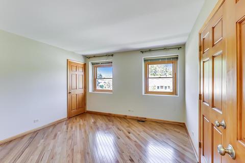 1594 Groton Ln, Wheaton, IL 60189 photo 17