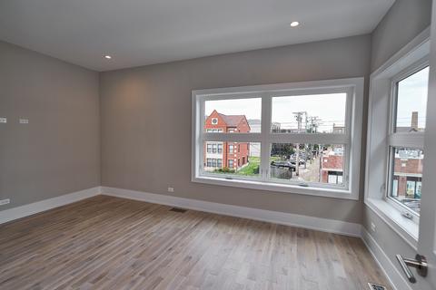 519 E 43rd St, Chicago, IL 60653 photo 35