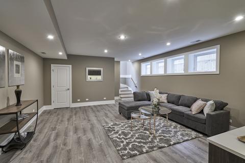 519 E 43rd St, Chicago, IL 60653 photo 25