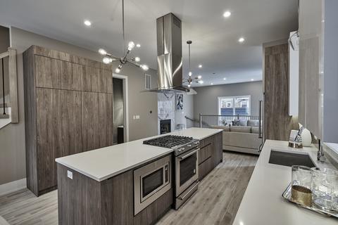 519 E 43rd St, Chicago, IL 60653 photo 8