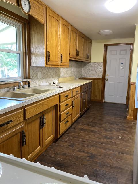 326 E Cleveland St, Cullom, IL 60929 photo 5