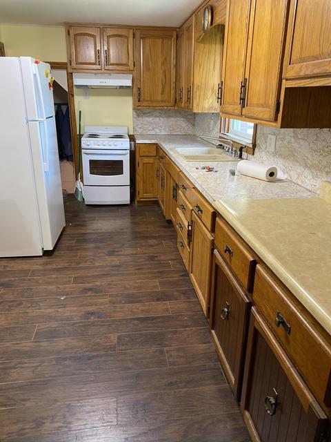 326 E Cleveland St, Cullom, IL 60929 photo 7