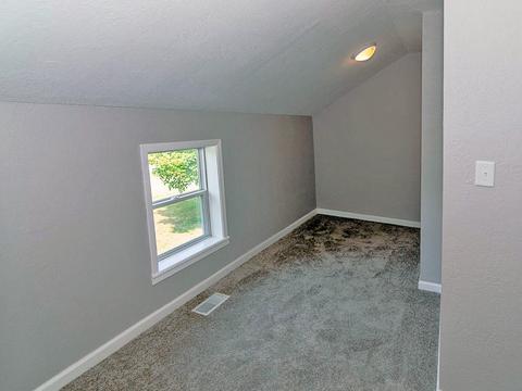 464 E Franklin St, Bement, IL 61813 photo 37