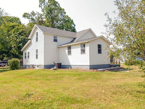 464 E Franklin St, Bement, IL 61813 photo 51