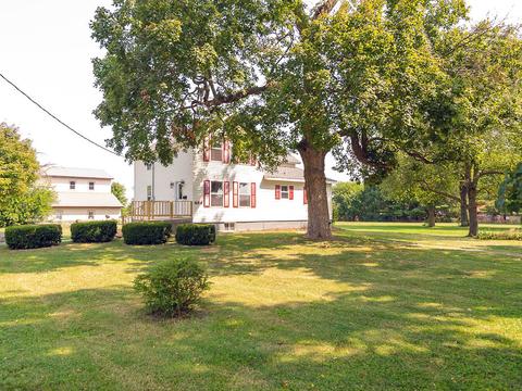 464 E Franklin St, Bement, IL 61813 photo 7