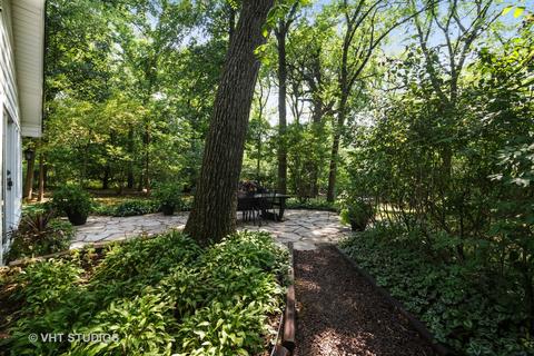 1433 Sequoia Trl, Glenview, IL 60025 photo 4
