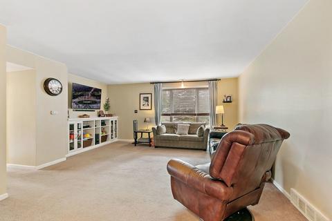 25680 Linder Ln, Ingleside, IL 60041 photo 4