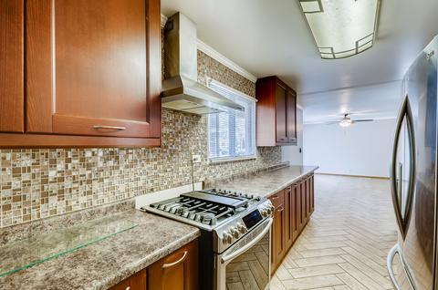 260 W Wayne Pl, Wheeling, IL 60090 photo 10