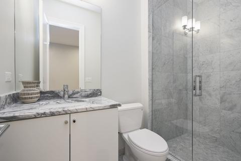 3911 N Janssen Ave, Chicago, IL 60613 photo 27