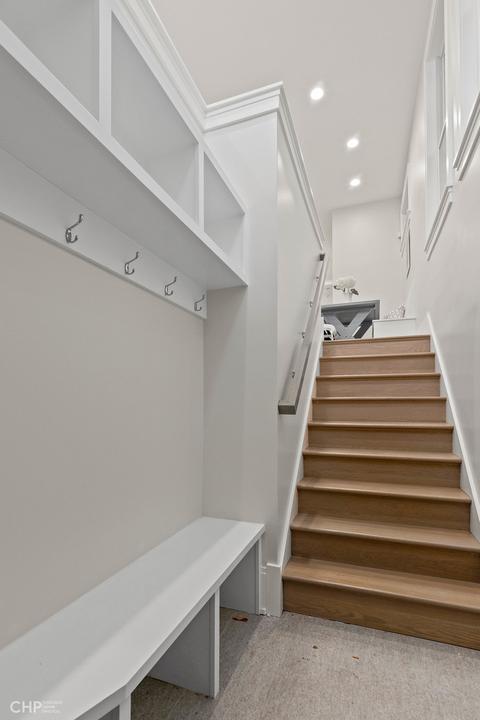3911 N Janssen Ave, Chicago, IL 60613 photo 15
