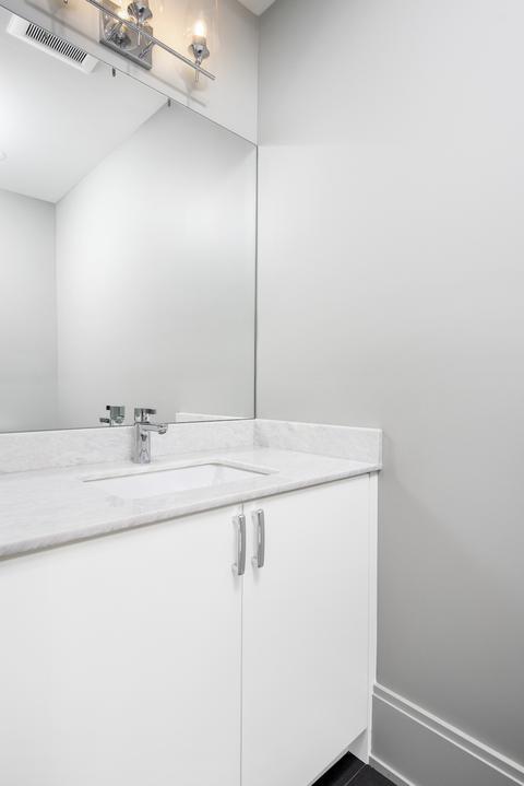 3911 N Janssen Ave, Chicago, IL 60613 photo 29