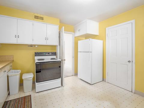 840 Oakley Ave, Elgin, IL 60123 photo 15