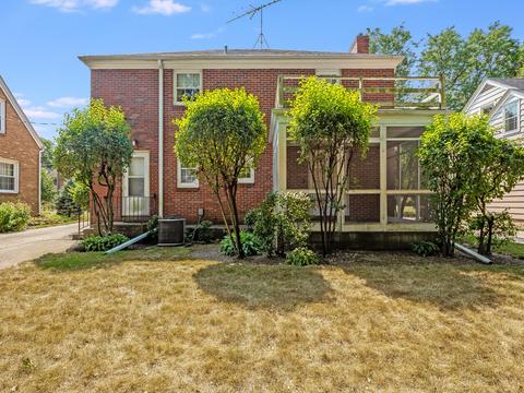 840 Oakley Ave, Elgin, IL 60123 photo 5