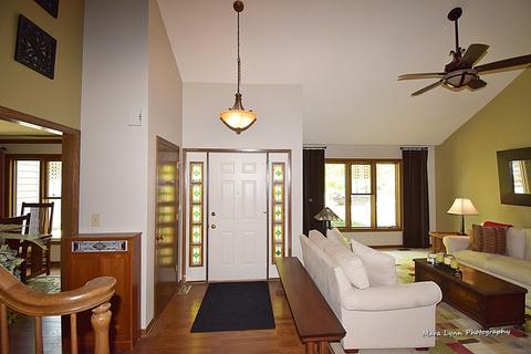 1172 Danforth Dr, Batavia, IL 60510 photo 5