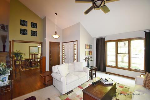 1172 Danforth Dr, Batavia, IL 60510 photo 8