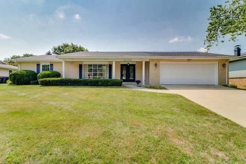 2903 Coventry Ct, Bloomington, IL 61704 photo 1