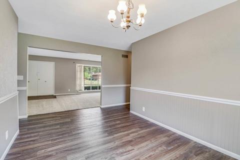 2903 Coventry Ct, Bloomington, IL 61704 photo 9