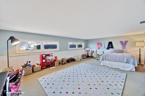 2007 Driving Park Rd, Wheaton, IL 60187 photo 21