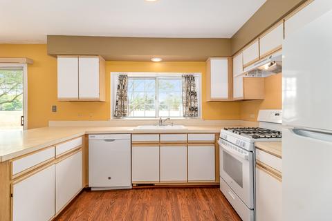 1854 Pebble Beach Cir, Elgin, IL 60123 photo 10