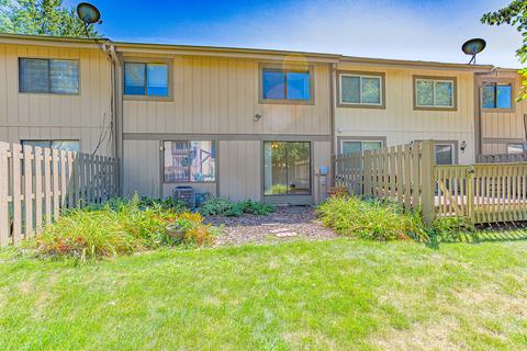 620 Sequoia Trl, Roselle, IL 60172 photo 28