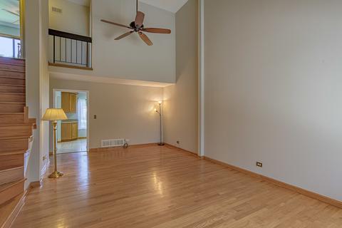620 Sequoia Trl, Roselle, IL 60172 photo 5