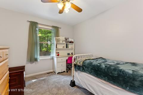 516 Park Rd, Lakemoor, IL 60050 photo 12