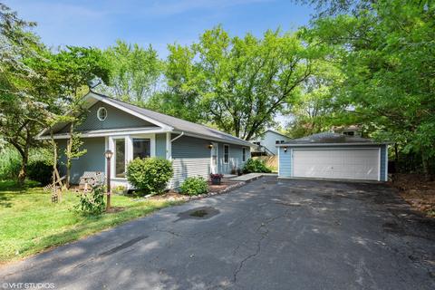 516 Park Rd, Lakemoor, IL 60050 photo 1