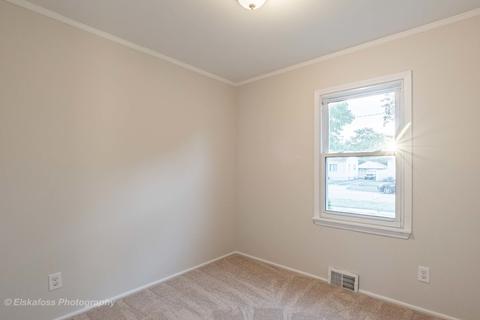 1316 N Irving Ave, Berkeley, IL 60163 photo 7