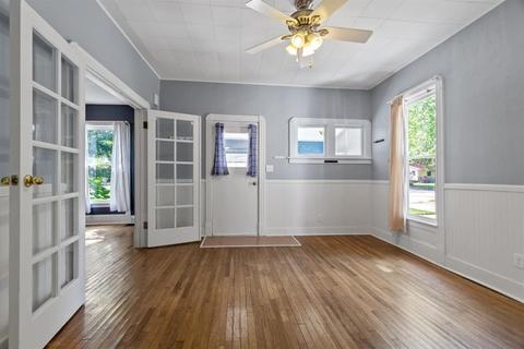302 E Poplar St, Normal, IL 61761 photo 7